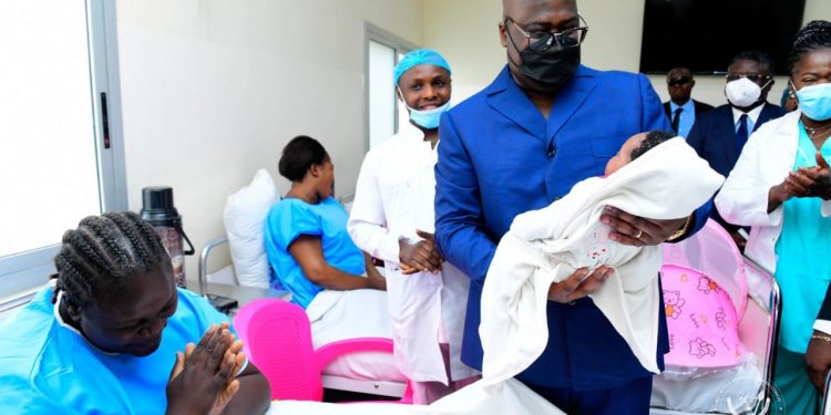 RDC : 41,700 millions USD débloqués par le gouvernement pour financer la gratuité de la maternité dans la ville de Kinshasa