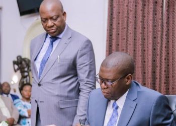 Haut-Katanga : Les associations socio-culturelles LWANZO et SEMPYA encouragent le gouverneur Jacques Kyabula et son adjoint Jean Claude Kamfwa à travailler dans l’unité