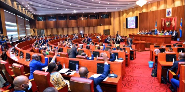 RDC : Les sénateurs ont adopté à l’unanimité le calendrier de la session ordinaire de septembre 2023