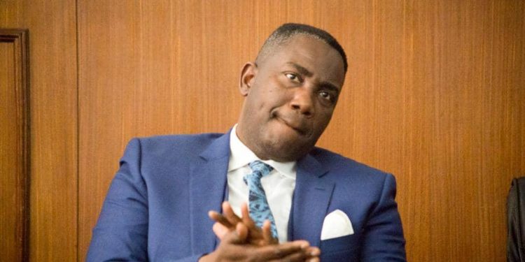 Assemblée provinciale de Kinshasa : La conférence des Présidents note que Godé Mpoyi n’a pas la compétence de mettre en accusation les ministres et mandataires (Document)