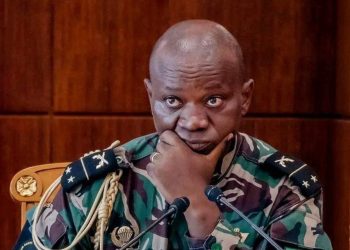 Gabon : après le coup d’Etat, les autorités militaires annoncent une nouvelle constitution réservant la présidence aux seuls Gabonais de père et de mère