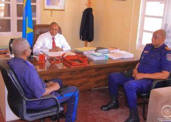 Lomami : Le nouveau commissaire provincial adjoint en charge des opérations et renseignements de la PNC présenté au Vice-gouverneur