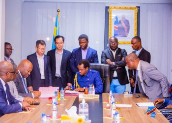 Sous-traitance : Grâce à l&rsquo;ARSP, des actionnaires congolais récupèrent 51 % des parts dans une entreprise ayant 60 millions USD comme chiffre d&rsquo;affaires