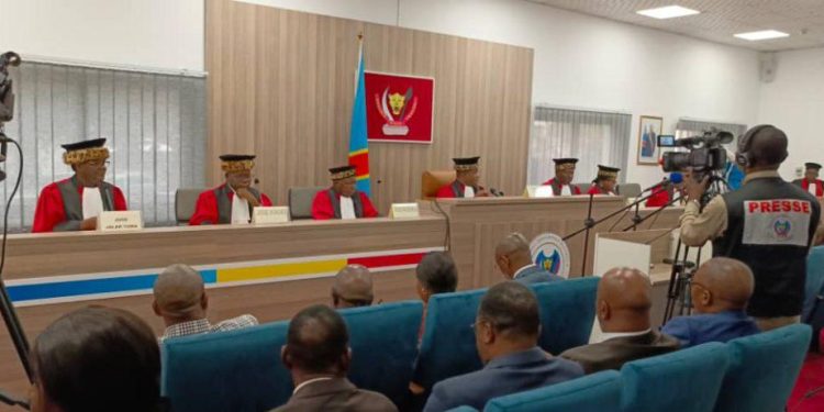 Affaire Bukanga Lonzo : la Cour constitutionnelle renvoie l’audience au 16 octobre pour cause de maladie de Matata Ponyo