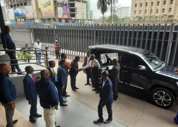 Processus électoral : poursuivi par la justice, Matata Ponyo vient de déposer sa candidature à la présidentielle de 2023