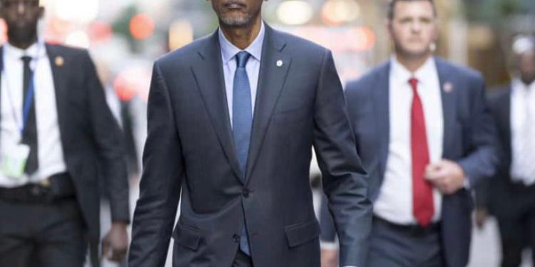 Rwanda : Âgé de 65 ans, Paul KAGAME annonce sa candidature à la présidentielle de 2024 pour un quatrième mandat