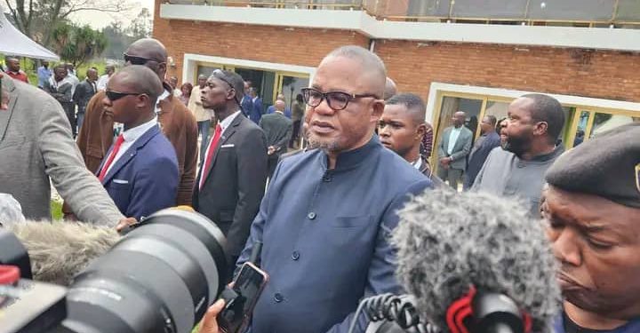 Carnage à Goma : Après l’enterrement des victimes,Peter Kazadi met en garde la population contre l’infiltration rwandaise dans les manifestations publiques