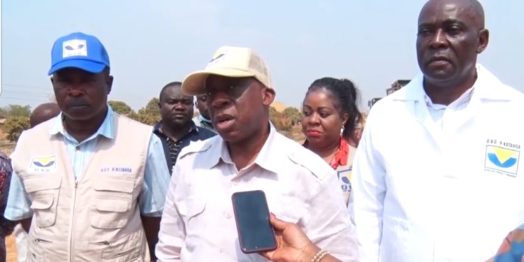 Haut-Katanga : le DG de l’OVD Victor Tumba satisfait de l’exécution des travaux de l’avenue kilobelobe dans la commune annexe et Kasapa prolongée