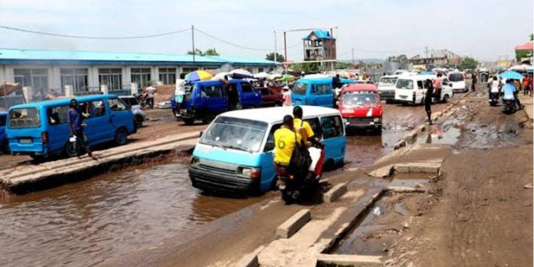 Kinshasa : L’ACGT annonce la construction d’un dalot sur la route « By Pass » à la hauteur de Masanga Mbila à Mont-Ngafula du 27 septembre au 27 octobre 2023 (Document)