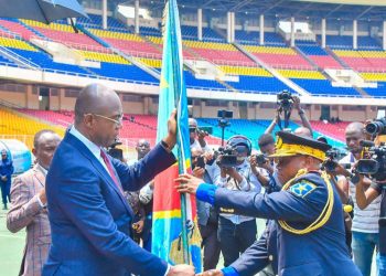 Kinshasa : Après sa prise d’arme, le nouveau commissaire provincial de la police promet de mettre fin à l’insécurité dans la ville