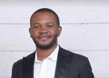 Arrestation de Stanis Bujakera : « Lorsqu&rsquo;un pouvoir menace, enlève et emprisonne les journalistes, il n&rsquo;a plus rien d&rsquo;un pouvoir démocratique. » (Ensemble de Moise Katumbi)