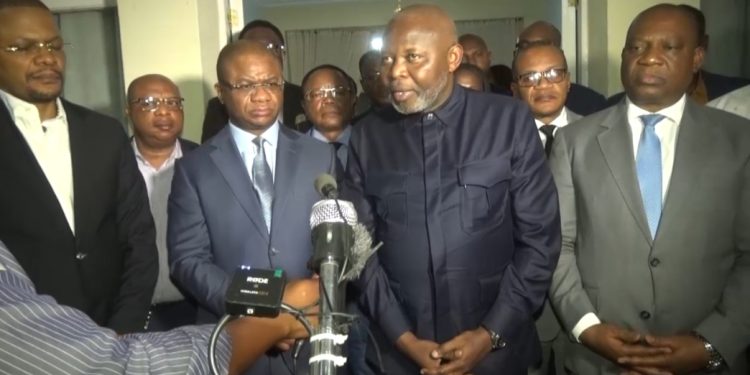 Crise des produits pétroliers à Lubumbashi: Le gouvernement paiera le manque à gagner à partir du 15 octobre (Vital Kamerhe)