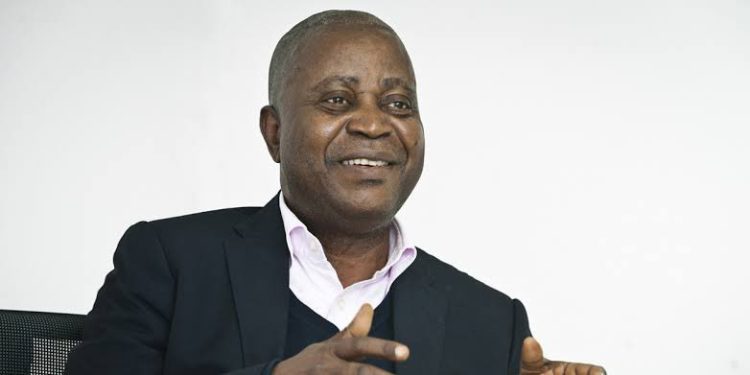 Elections 2023 : «Katumbi, Mukwege et Tshisekedi à la place du débat sur les projets de société , ils excellent dans la chamaillerie » (Adolphe Muzito, Candidat président de la République)
