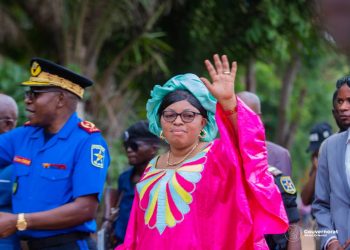Kasaï-Oriental : Après d’intenses activités à Kinshasa, la Gouverneure ai Julie Kalenga est rentrée à Mbuji-Mayi