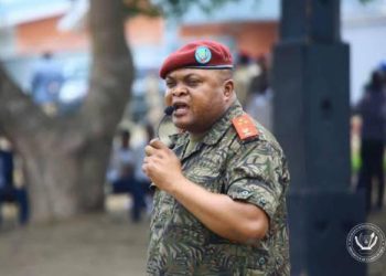 Le général Christian Tshiwewe à John Numbi : « Nous n’avons qu’un seul commandant suprême qui est Felix Antoine Tshisekedi »