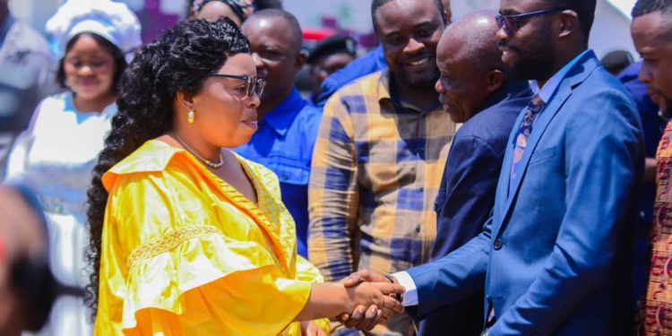 Kasaï-Oriental : De retour à Mbuji-Mayi, Julie Kalenga restitue sa mission d’une semaine dans la capitale congolaise