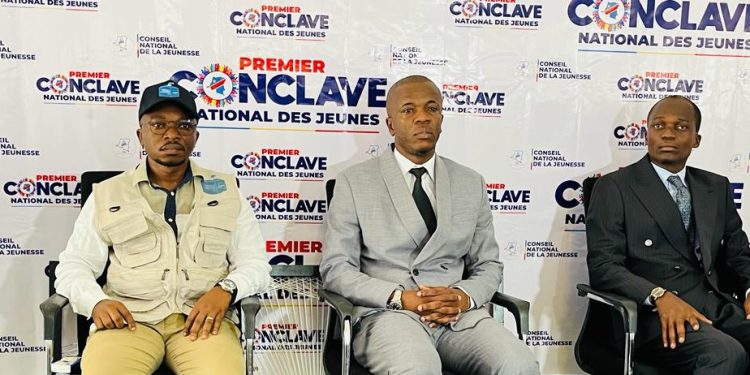 Premier conclave national des jeunes: Le président du CNJ William Mukambila appelle la jeunesse à s’engager pour la réussite des élections en RDC