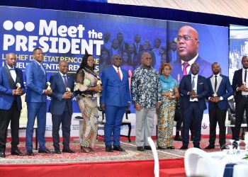 Félix Tshisekedi aux jeunes entrepreneurs :  » Payez vos impôts et nous allons mettre en œuvre une administration qui ne va pas étrangler les entrepreneurs « 