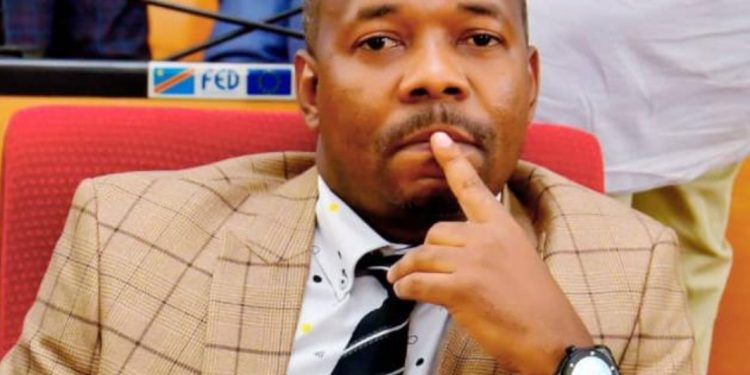 Kinshasa: Un avis de recherche lancé contre le député provincial Eric BUKULA poursuivi pour viol à répétition sur sa femme de ménage (Document)