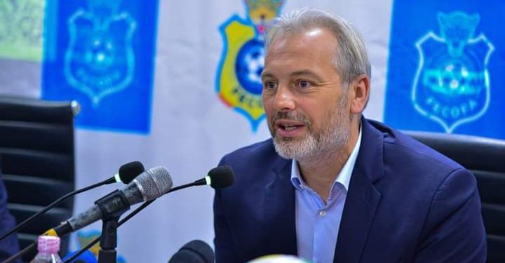 Sport-foot : l’entraîneur Sébastien Desabre publie ce lundi la liste des joueurs sélectionnés pour les matchs amicaux contre la Nouvelle-Zélande et l’Angola (FECOFA)