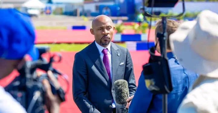 RDC : Le porte-parole du gouvernement Patrick Muyaya invite les journalistes à lutter contre la désinformation pendant la campagne électorale