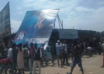 Campagne électorale précoce: 72 heures après la décision de Peter Kazadi, les routes de Kinshasa, Lubumbashi et Kolwezi abondent toujours des affiches (Constat)