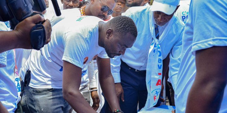 Haut-Katanga : Le leader de la brigade le ‘’Tigre’’ fait son adhésion au parti politique ARDEV de Jacques Kyabula Katwe