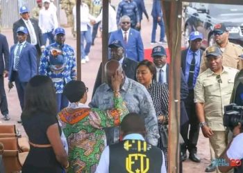 Élection présidentielle : Le candidat Félix Tshisekedi vient de recevoir la bénédiction de sa mère