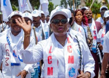 Lubumbashi : Le parti Les Chrétiens en Marche a organisé une grande marche pour lancer la campagne électorale de tous ses candidats députés