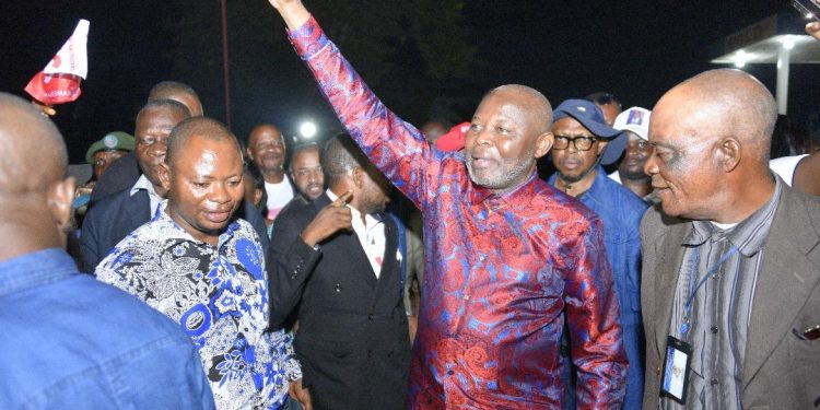 Mongata, Kenge , Masimanimba : Vital Kamerhe vend le candidat Félix Tshisekedi dans le Bandundu