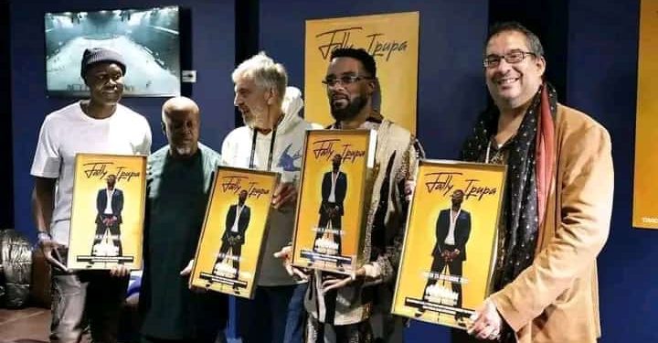 Musique : L’administration de La Défense Arena vient de décerner la plaque d’or à l’artiste Fally Ipupa