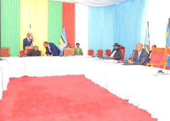 Sommet EAC : Annoncé à Arusha en Tanzanie, Félix Tshisekedi sera finalement représenté par les Ministres Bemba et Mbusa