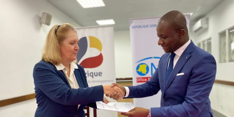 RDC : Sous le leadership du DG Fanon Beya, l’Office National de l’Emploi (ONEM) signe un accord de collaboration avec l’Agence Belge de Développement