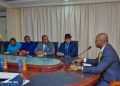 Kinshasa : Le Gouverneur Gentiny Ngobila convainc la famille biologique de Ne Muanda Nsemi à inhumer ce député honoraire dans son village natal