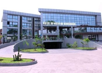 Kinshasa : la REGIDESO menace le gouvernement provincial de couper la fourniture d’eau pour une dette de plus de 10 millions de dollars