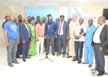 RDC : Les transporteurs des véhicules poids-lourds invitent le Gouvernement central à supprimer les barrières illégales sur les routes du pays