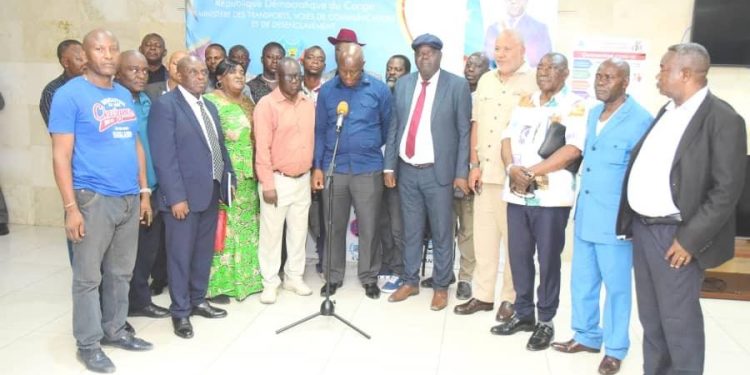 RDC : Les transporteurs des véhicules poids-lourds invitent le Gouvernement central à supprimer les barrières illégales sur les routes du pays