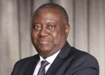 RDC : Se considérant comme un prisonnier à ciel ouvert , Richard Muyej a enfin quitté Kinshasa pour des soins médicaux en Afrique du Sud