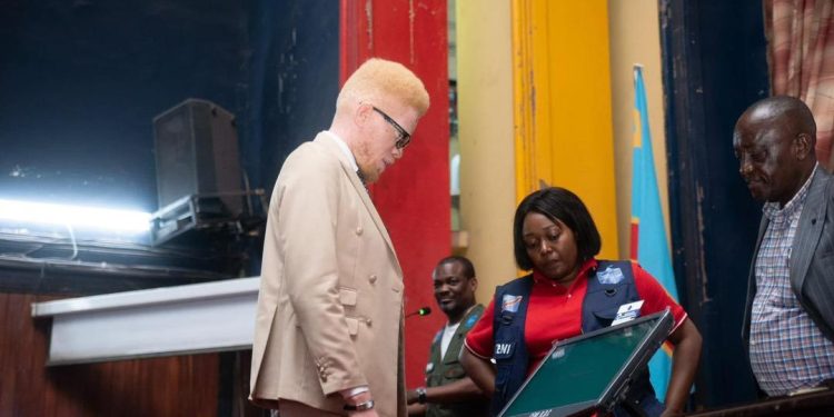 RDC : les congolais y compris ceux dont les cartes sont illisibles appelés à participer à l’élection présidentielle confirmée pour le mercredi 20 décembre (CENI)