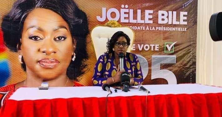Élections 2023 : la candidate Joëlle Bile retire sa candidature au profit de FélixTshisekedi