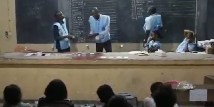 Élections-2023 : le dépouillement est en cours dans plusieurs centres de vote à travers le pays (constat)