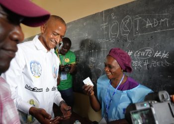 RDC : l’ONG qui avait défendu Moise Katumbi sur le dossier de la nationalité lui recommande de féliciter Félix Tshisekedi s’il gagne les élections