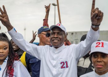Election présidentielle: Martin Fayulu veut organiser un meeting populaire au Stade des Martyrs le 17 décembre pour clôturer sa campagne électorale (Document)