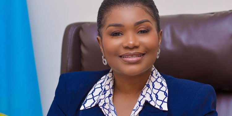 Barbara Kanam au président réélu Félix Tshisekedi : « votre leadership dans le domaine culturel, témoigne de votre volonté de nous aider à redonner un sens à notre existence »