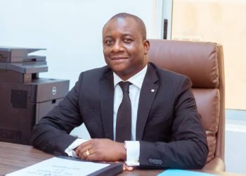 Message de vœux : Le Directeur Général de l’Office National de l’Emploi Fanon BEYA, souhaite plein succès au Président Tshisekedi pour l’année 2024