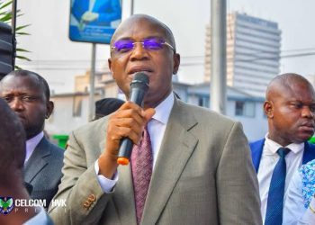 RDC : le gouverneur Gentiny Ngobila demande au Premier Ministre d’instruire le ministre de l’intérieur de lever « son remplacement irrégulier »