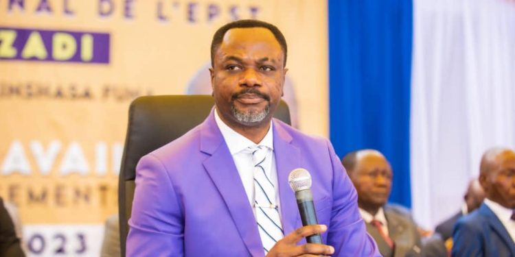 Retard de paiement des enseignants en RDC : une réunion urgente convoquée ce jeudi 25 janvier par le ministre de l’EPST (Document)