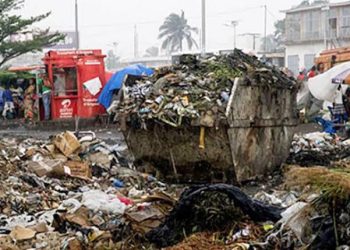 Kinshasa : Gérard Mulumba demande aux bourgmestres d’évacuer tous les marchés pirates sur les grandes artères de la ville (Document)