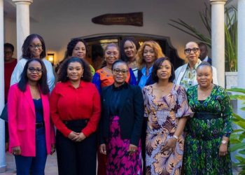 RDC: la DG du FPC Barbara Kanam et plusieurs femmes mandataires annoncent leur soutien total au nouveau quinquennat de Félix Tshisekedi