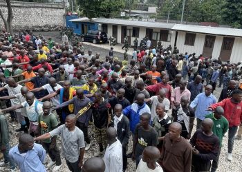 Guerre à l’Est : 786 jeunes volontaires originaires de Rutshuru et Masisi enrôlés dans les FARDC